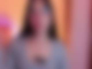 Petite Black Haired Girl's Live Sex Cam Show