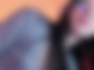 Petite Black Haired Girl's Live Sex Cam Show