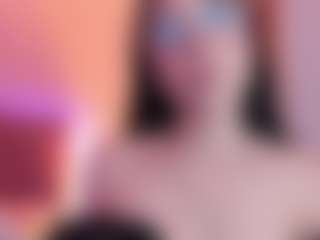 Petite Black Haired Girl's Live Sex Cam Show