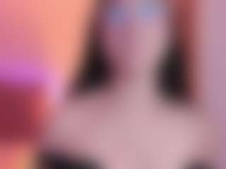 Petite Black Haired Girl's Live Sex Cam Show