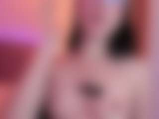 Petite Black Haired Girl's Live Sex Cam Show