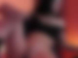 Petite Black Haired Girl's Live Sex Cam Show