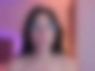 Petite Black Haired Girl's Live Sex Cam Show