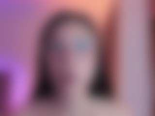 Petite Black Haired Girl's Live Sex Cam Show