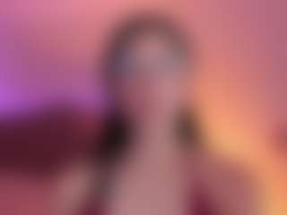 Petite Black Haired Girl's Live Sex Cam Show