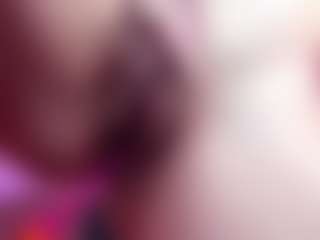 Petite Black Haired Girl's Live Sex Cam Show