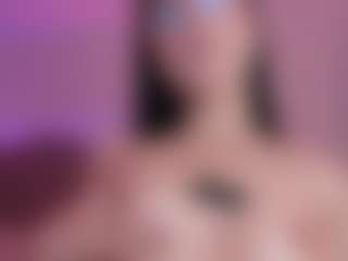 Petite Black Haired Girl's Live Sex Cam Show