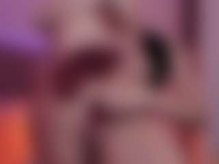 Live cam show with Petite Black Haired Girl - American Young Adult on madthumbs | colombia