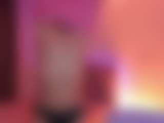 Live cam show with Sally a sexy butt - Small Tits on CamwithHer