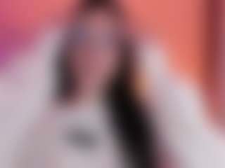 Live cam show with Sally a sexy butt - Normal on Instabang