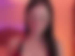 Live cam show with Sally Horny Ass - Athletic on TeamSkeetLive
