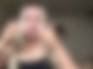 Karola's Live Sex Cam Show