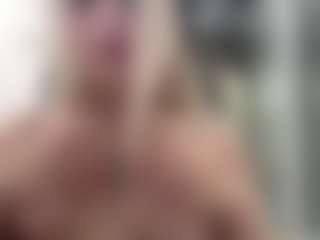 Live cam show with Karola - Anal Toys on slutload