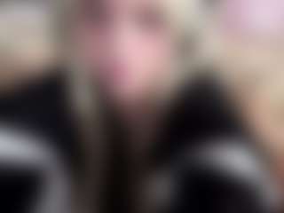 Karola's Live Sex Cam Show
