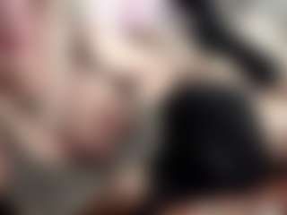 Live cam show with Karola - New Toys on Soda Cam