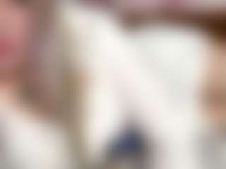 Live cam show with Karola - Normal on thefappeningchat.com