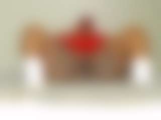 sexybigassT's Live Sex Cam Show