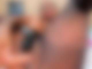 SweettCandyy-1's Live Sex Cam Show