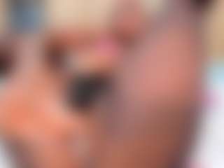 SweettCandyy-1's Live Sex Cam Show