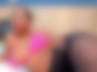 SweettCandyy-1's Live Sex Cam Show