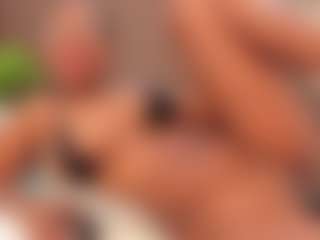 SweettCandyy-1's Live Sex Cam Show