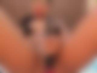 SweettCandyy-1's Live Sex Cam Show