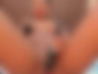 SweettCandyy-1's Live Sex Cam Show
