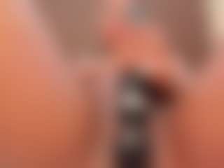 SweettCandyy-1's Live Sex Cam Show