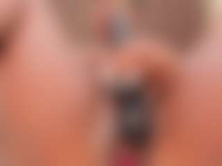 SweettCandyy-1's Live Sex Cam Show