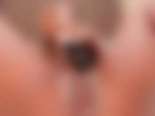 SweettCandyy-1's Live Sex Cam Show