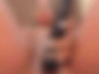 SweettCandyy-1's Live Sex Cam Show