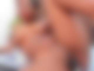 SweettCandyy-1's Live Sex Cam Show