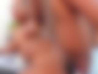 SweettCandyy-1's Live Sex Cam Show