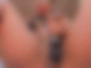 SweettCandyy-1's Live Sex Cam Show