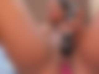 SweettCandyy-1's Live Sex Cam Show