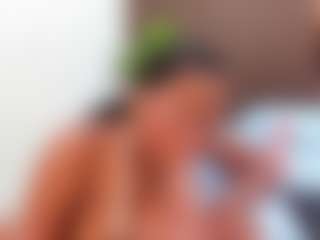 SweettCandyy-1's Live Sex Cam Show