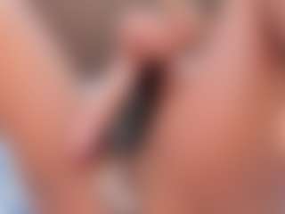 SweettCandyy-1's Live Sex Cam Show