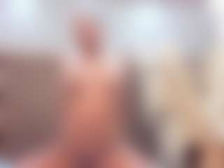 SweettCandyy-1's Live Sex Cam Show