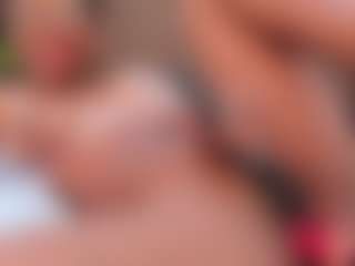 SweettCandyy-1's Live Sex Cam Show