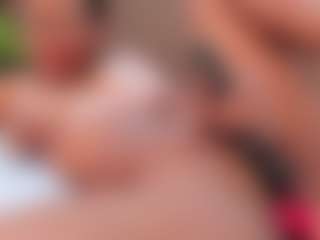 SweettCandyy-1's Live Sex Cam Show