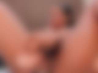 SweettCandyy-1's Live Sex Cam Show