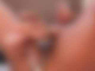 SweettCandyy-1's Live Sex Cam Show