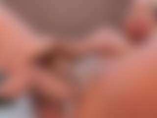 SweettCandyy-1's Live Sex Cam Show
