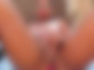 SweettCandyy-1's Live Sex Cam Show