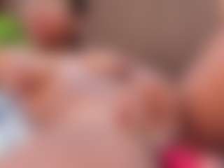SweettCandyy-1's Live Sex Cam Show