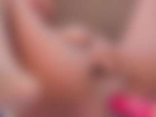 SweettCandyy-1's Live Sex Cam Show