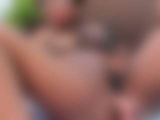 SweettCandyy-1's Live Sex Cam Show
