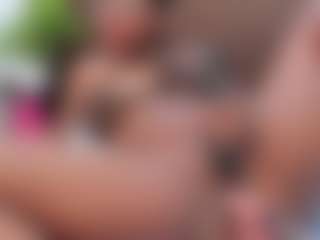 SweettCandyy-1's Live Sex Cam Show