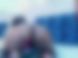 SweettCandyy-1's Live Sex Cam Show