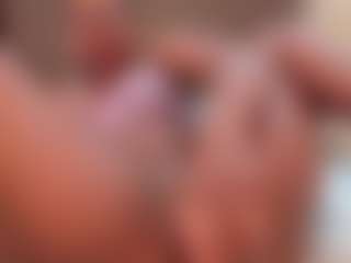 SweettCandyy-1's Live Sex Cam Show